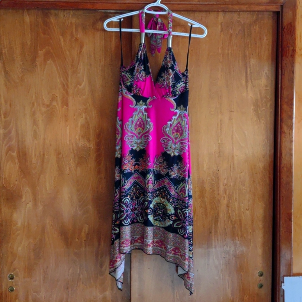 Pretty summer halter dress